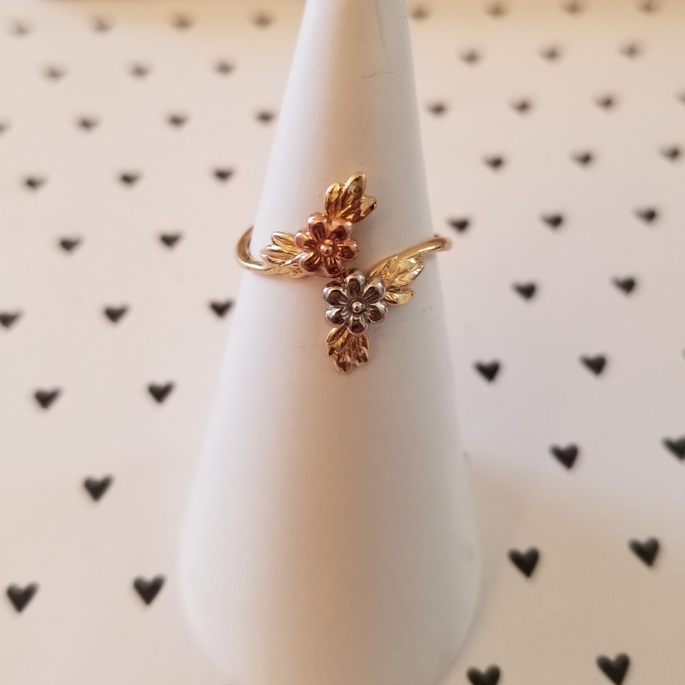 10K Gold Floral Tri Color Bypass Ring - Picture 5 of 12